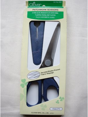Clover Patchwork Scissors