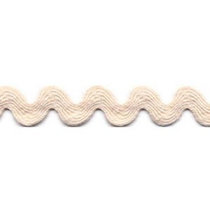 Ivory Ric Rac – Standard 16mm wide