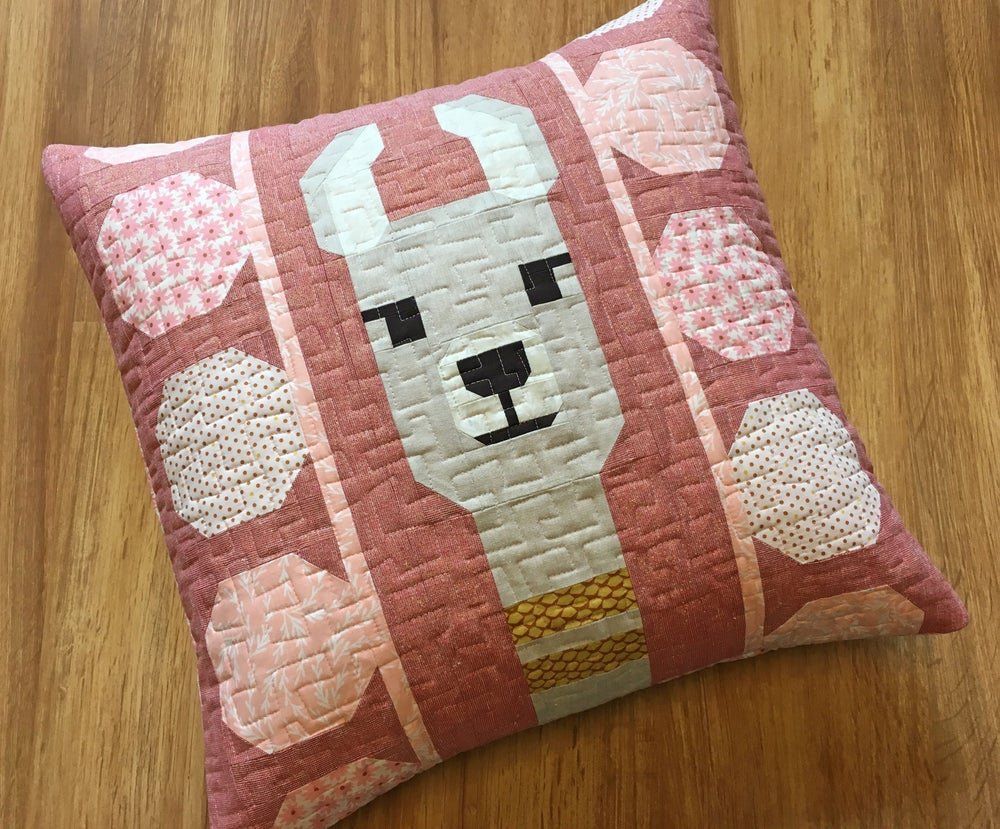 LLoyd & Lola Quilt & Pillow Pattern by Elizabeth Hartman