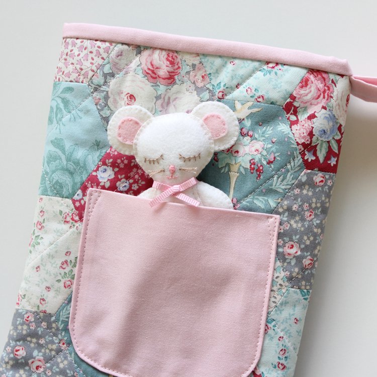 The Night Before Christmas Stocking Pattern by Molly & Mama