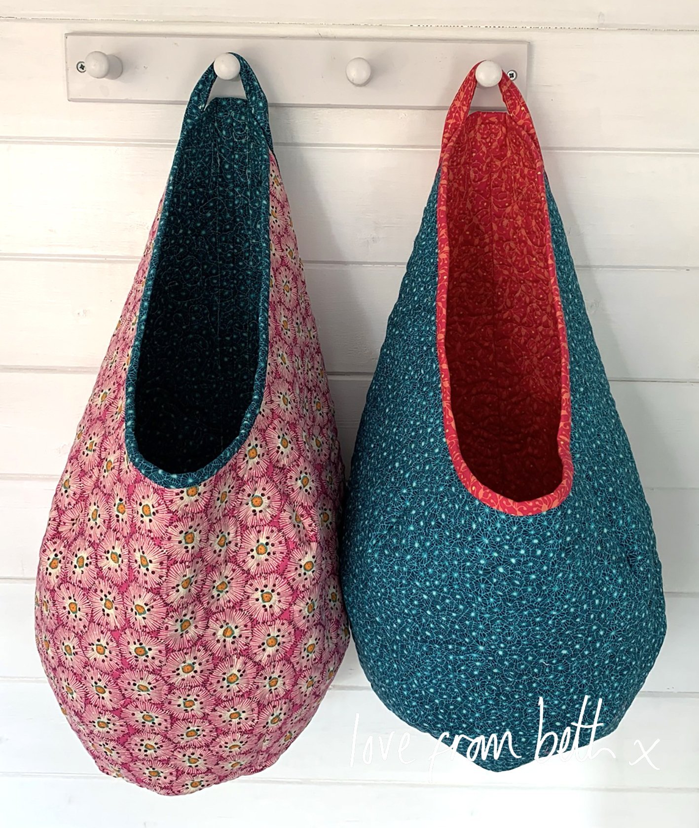Giant Pods pattern – by love from Beth x