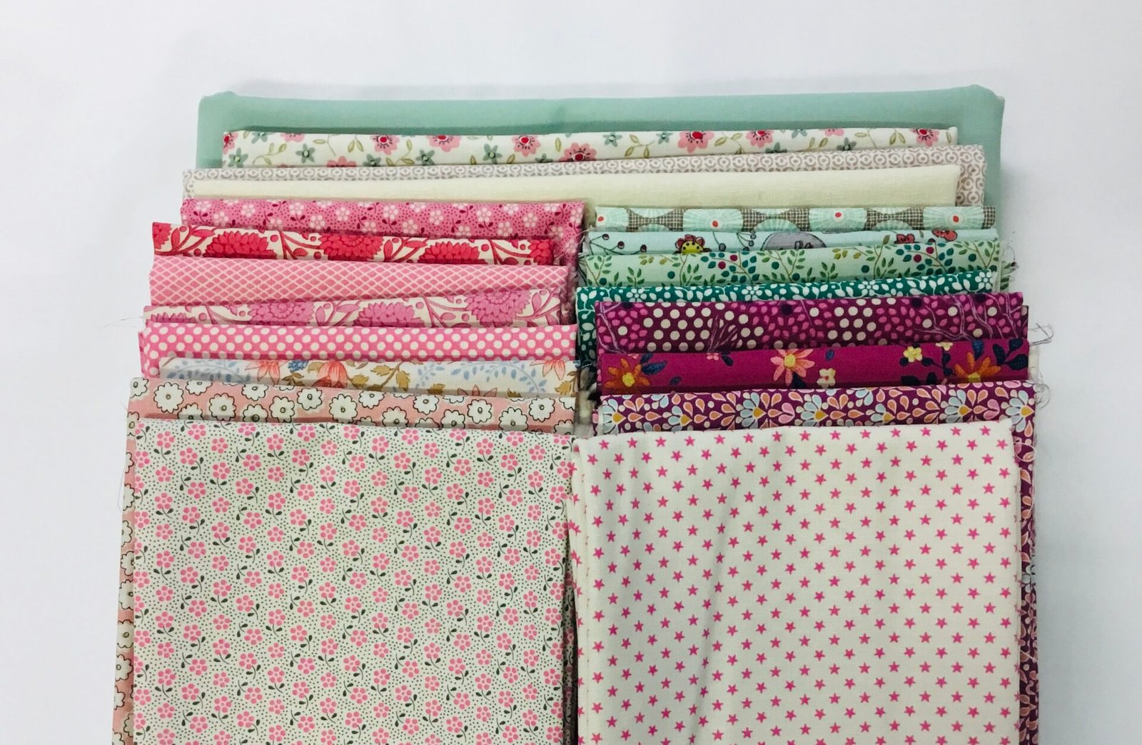 Willowbrook Hexie Quilt Pattern & Fabric Kit