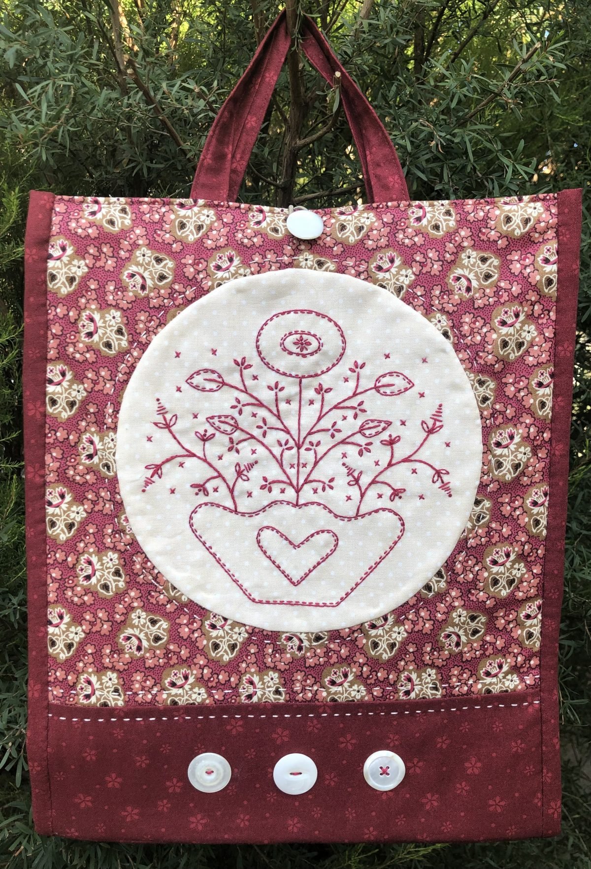 Penny’s sewing pocket by Gail Pan