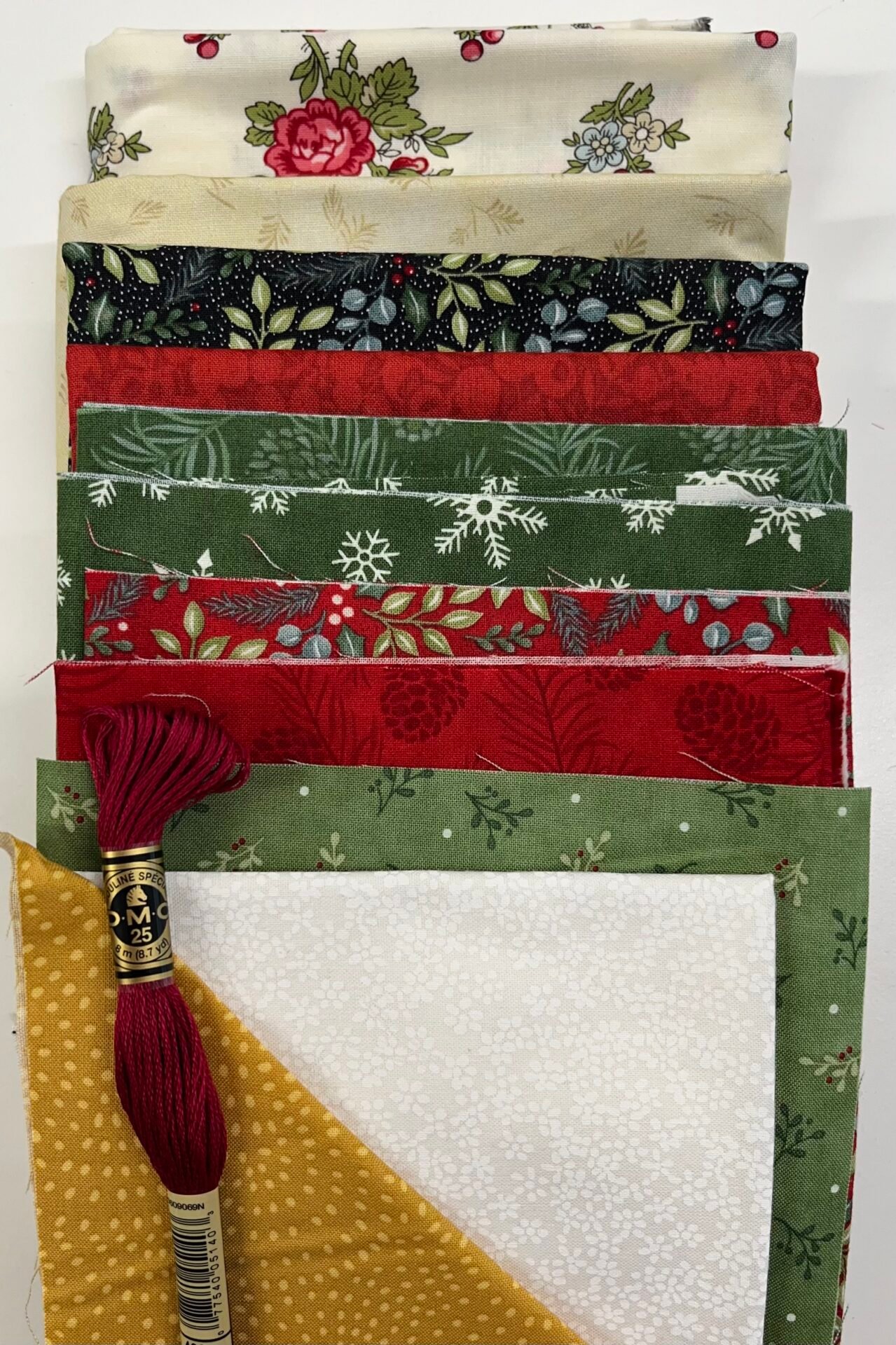 Holly Blossoms Pattern & Fabric Kit