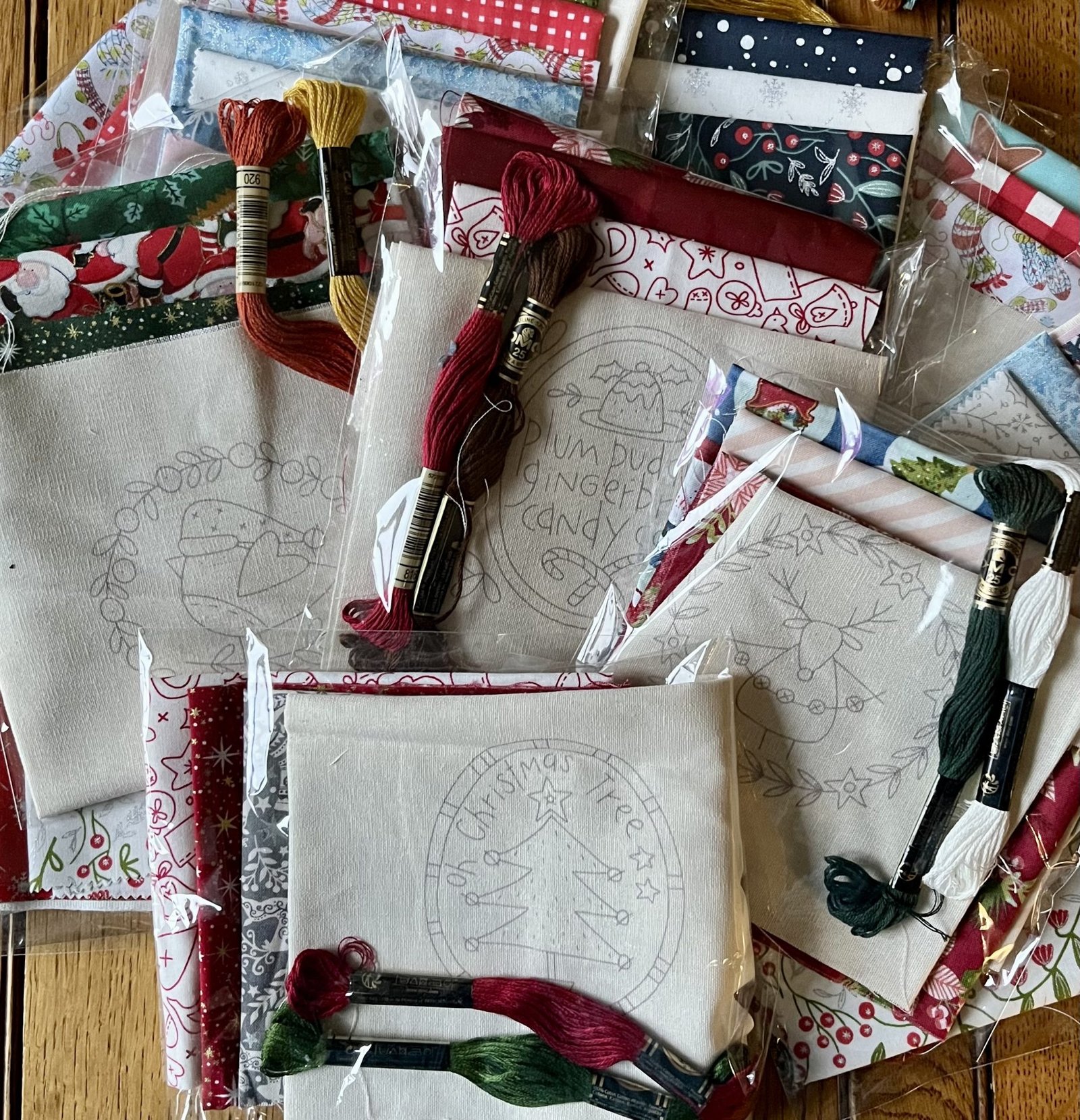 Lucky Dip ‘Make Ready for Christmas’ mini Stitchery kit
