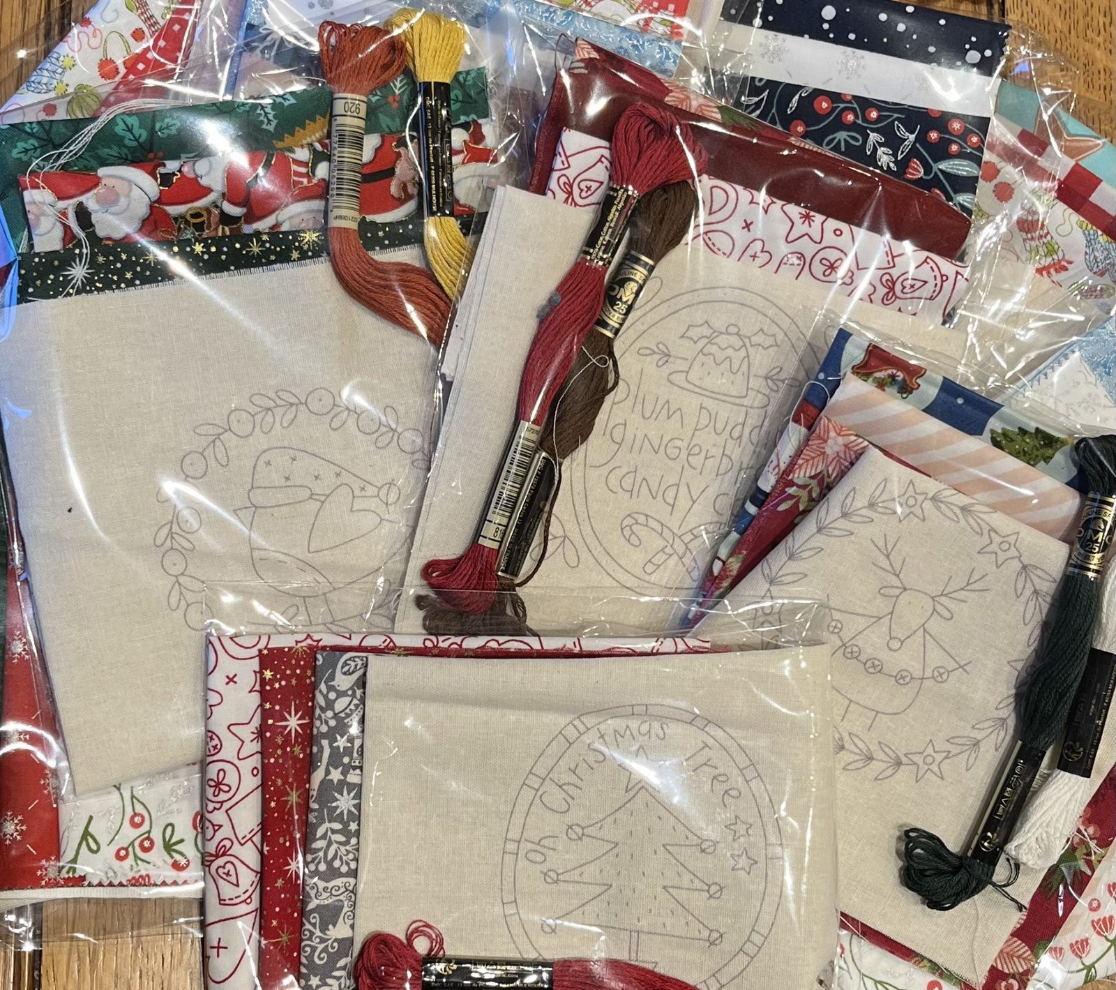 Lucky Dip ‘Make Ready for Christmas’ mini Stitchery kit