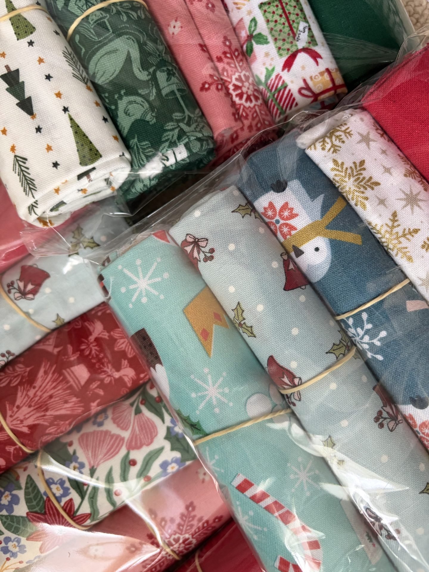 Christmas Themed Fat 1/4 Favourites Pack